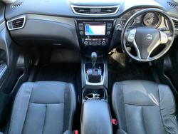 2017 Nissan
X-TRAIL ST-L
