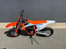 2024 KTM SX-E 3 SX-E Orange