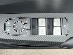 2024 Mitsubishi
Outlander LS