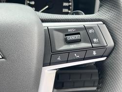 2024 Mitsubishi
Outlander LS