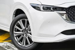 2025 Mazda
CX-5 G35 Akera