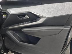 2024 Peugeot 3008 Allure Hybrid P64 MY25 Okenite White