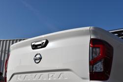 2024 Nissan Navara ST-X