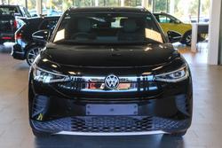 2025 Volkswagen
                ID.4 Pro