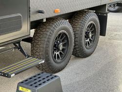 2025 Lotus Caravans Sprint Sp223t 22'3 3 Bunk