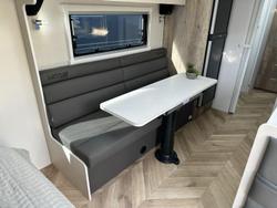 2025 Lotus Caravans Sprint Sp223t 22'3 3 Bunk