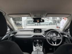2018 Mazda
                CX-9 Sport
