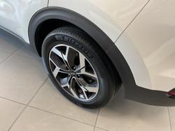 2020 Kia
                Sportage SX