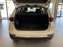 2020 Kia
                Sportage SX