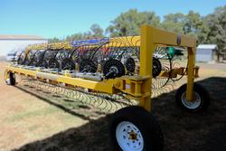 0 New Holland My24 Duravee 16 Wheel V Rake