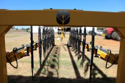 0 New Holland My24 Duravee 16 Wheel V Rake