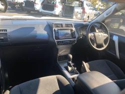 2020 Toyota
Landcruiser Prado GX