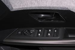 2025 Peugeot
3008 Allure Hybrid