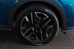 2025 Peugeot
3008 Allure Hybrid