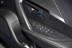 2025 Peugeot
2008 Allure Hybrid