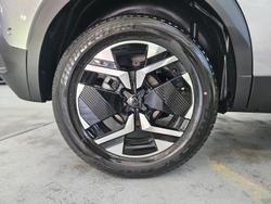 2025 Peugeot 2008 Allure Hybrid P24 MY25 Artense Grey