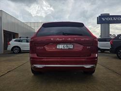 2021 Volvo
XC60 B5 Inscription