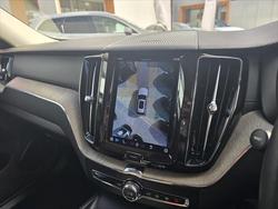 2021 Volvo
XC60 B5 Inscription