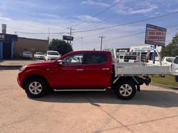 2016 Nissan Navara ST D23 4x2 Burning Red