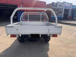 2016 Nissan Navara ST D23 4x2 Burning Red