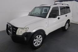 2010 Mitsubishi Pajero GLX NT MY10 4X4 Warm White