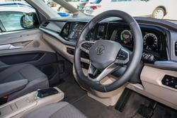 2025 Volkswagen Multivan TDI360 Life
