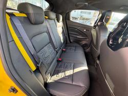 2024 Nissan JUKE N-Sport F16 MY24 Iconic Yellow 2-tone with Black roof