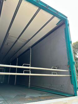 2019 Vawdrey St3 22 Pallet Refrigerated Curtain Sider, R/T