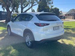 2022 Mazda
CX-5 G25 Maxx Sport
