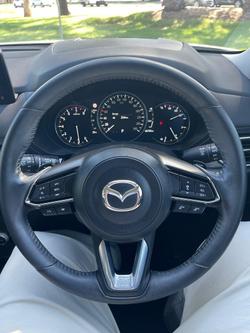2022 Mazda
CX-5 G25 Maxx Sport
