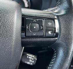 2019 Toyota
Hilux Rugged X