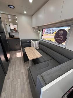 2025 Royal Flair Aussiemate