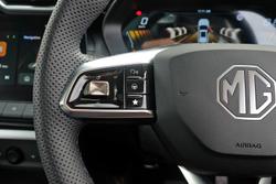 2025 MG ZS Essence Turbo