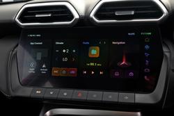 2025 MG ZS Essence Turbo