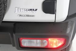 2025 Suzuki
Jimny Lite