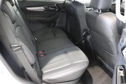 2022 Isuzu
                MU-X LS-T