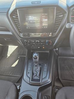 2021 Isuzu
                D-MAX SX High Ride