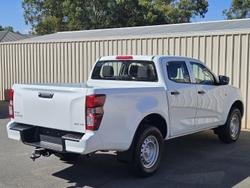 2021 Isuzu
                D-MAX SX High Ride