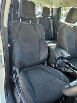 2021 Isuzu
                D-MAX SX High Ride