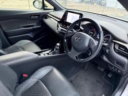 2020 Toyota
C-HR Koba