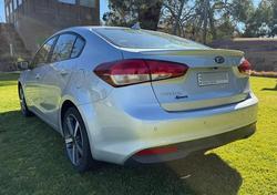 2017 Kia
Cerato Sport