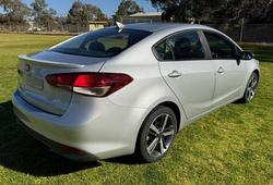 2017 Kia
Cerato Sport