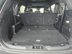 2024 Ford
Everest Platinum
