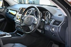 2014 Mercedes-Benz
M-Class ML400