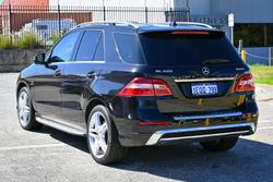 2014 Mercedes-Benz
M-Class ML400