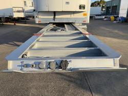 2016 Maxitrans St3 34 Pallet -18 High Cube Reefer Double Stacker