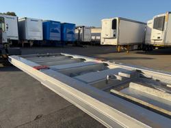 2016 Maxitrans St3 34 Pallet -18 High Cube Reefer Double Stacker