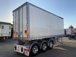 2016 Maxitrans St3 34 Pallet -18 High Cube Reefer Double Stacker