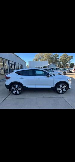 2023 Volvo
C40 Recharge Twin