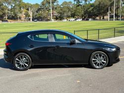 2024 Mazda
                3 G20 Evolve